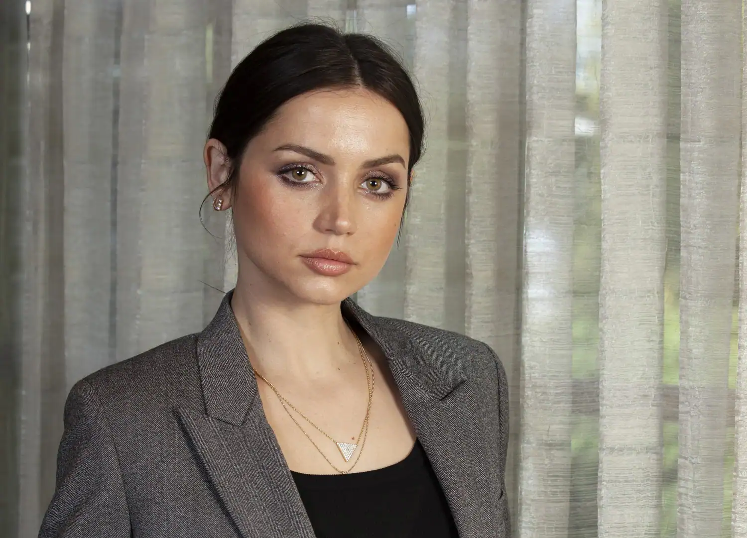 young night girls in lahore – sensual GFE experience with full romance – photo 9 (image 48)