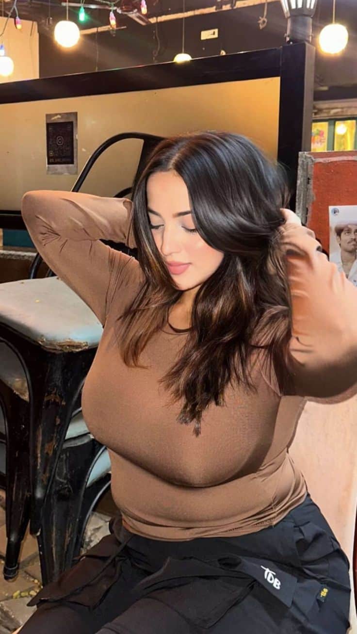 young night girls in lahore – romantic date, dinner and night stay – photo 12 (image 6)