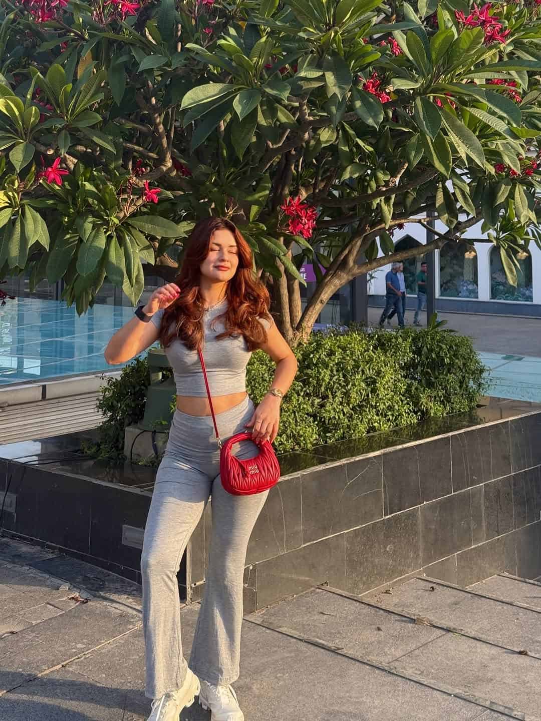 escorts in islamabad – charming escort for relaxing and stress-free night – photo 14 (image 44)