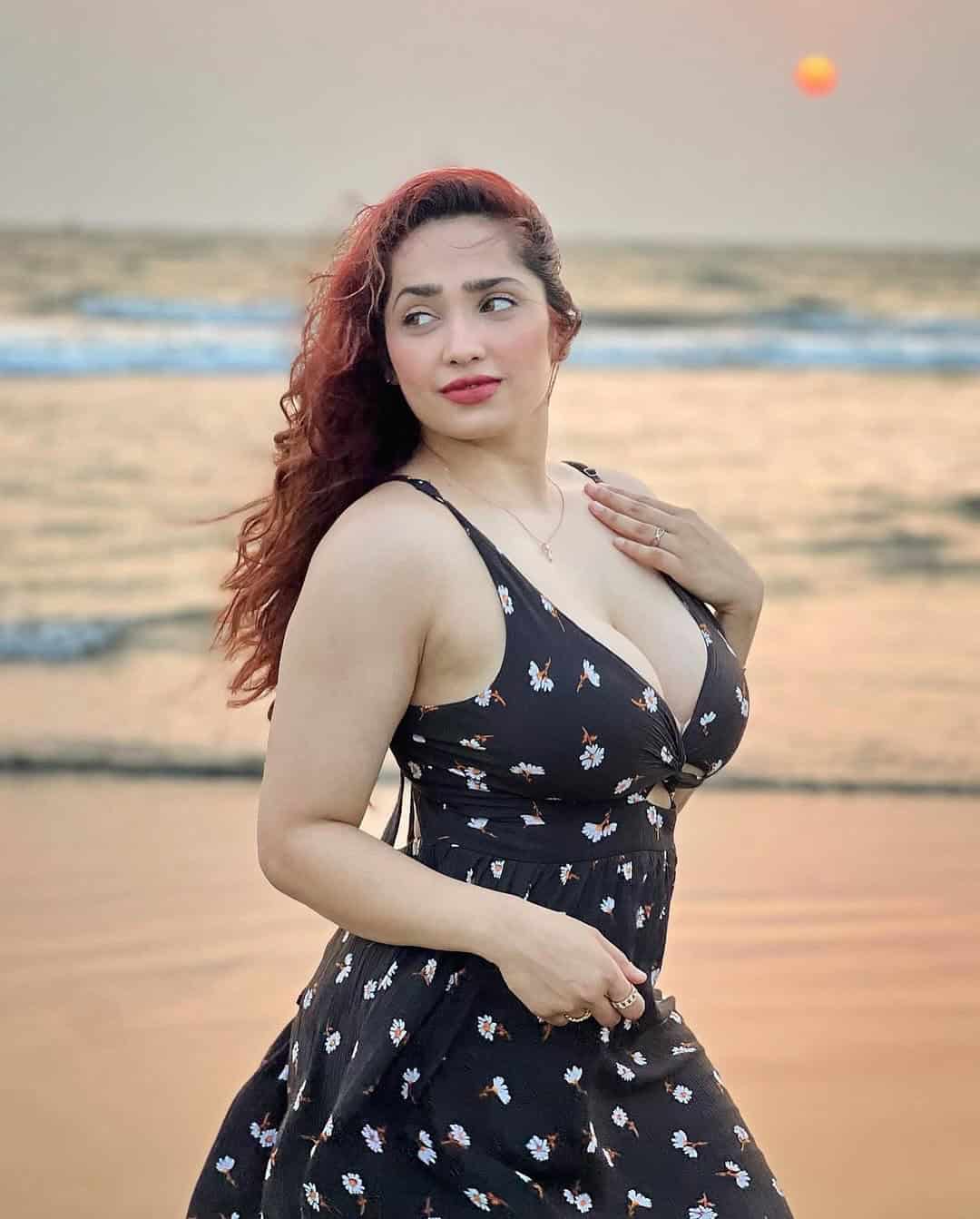 call girls in faisalabad – educated and classy call girl for gentlemen clients – photo 6 (image 51)