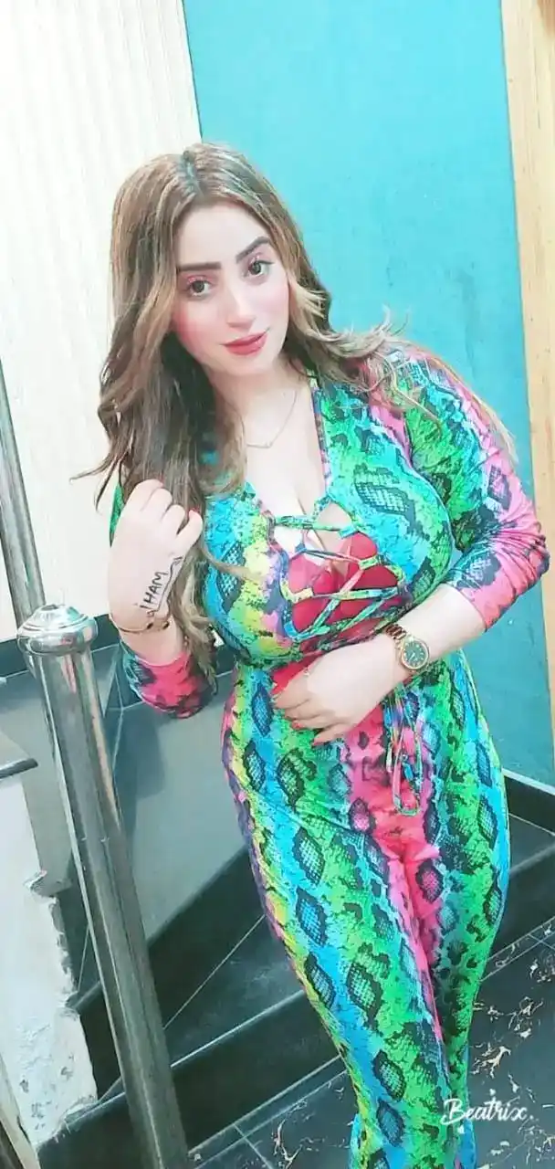 call girls in faisalabad – high profile call girl for elite business clients – photo 9 (image 54)